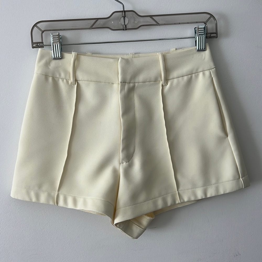 For Love & Lemons Courtney Short